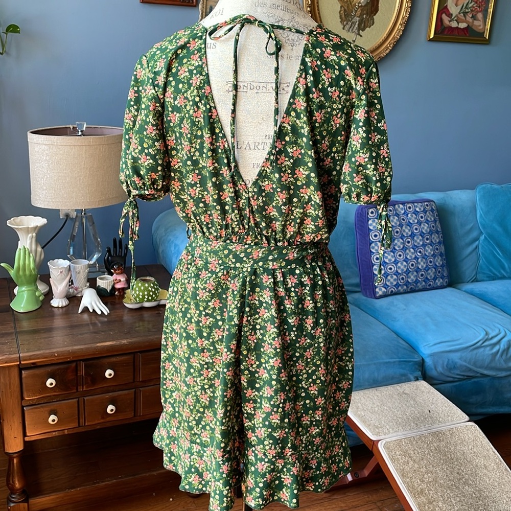 Purple Snow dark green Flower Print Mini Length Dress Size Large - Picture 9 of 13
